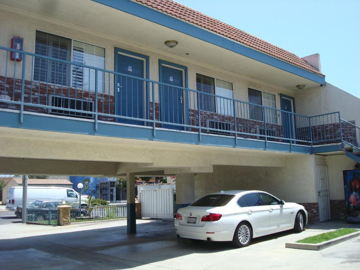 Scottish Inns Long Beach Esterno foto